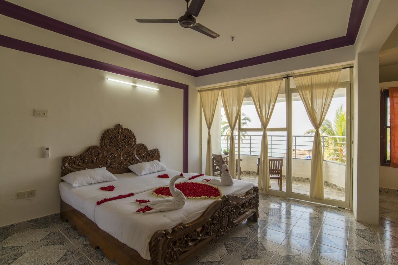Surya Beach Resort Ковалам Екстер'єр фото